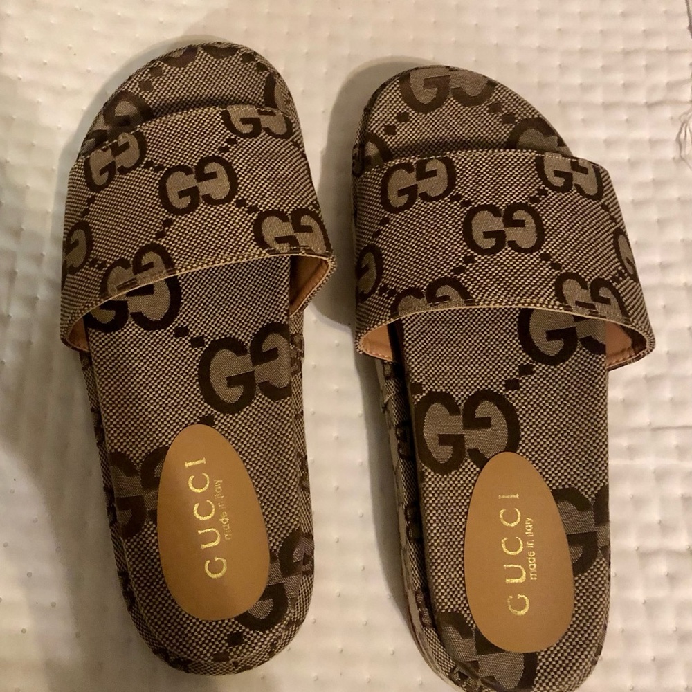 Gucci Tan Leather Slides
